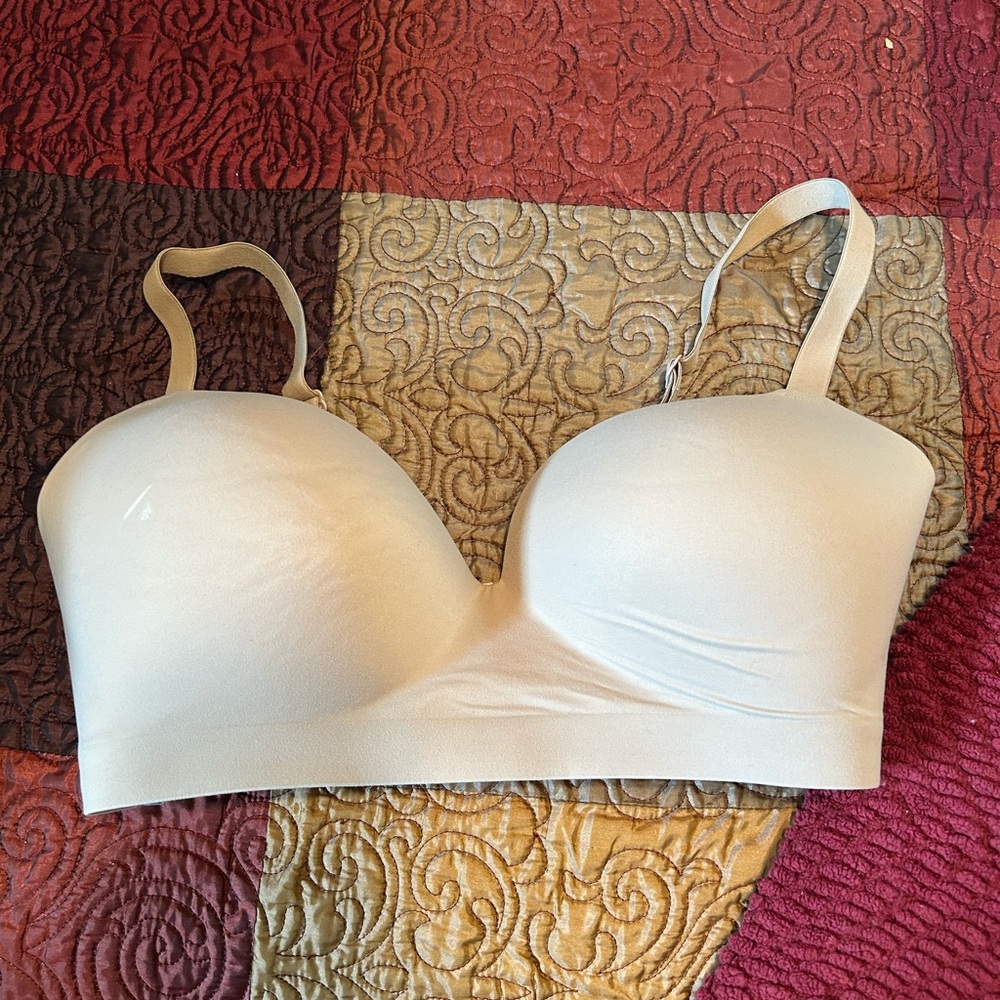Soma enbliss wireless bra, worn once.